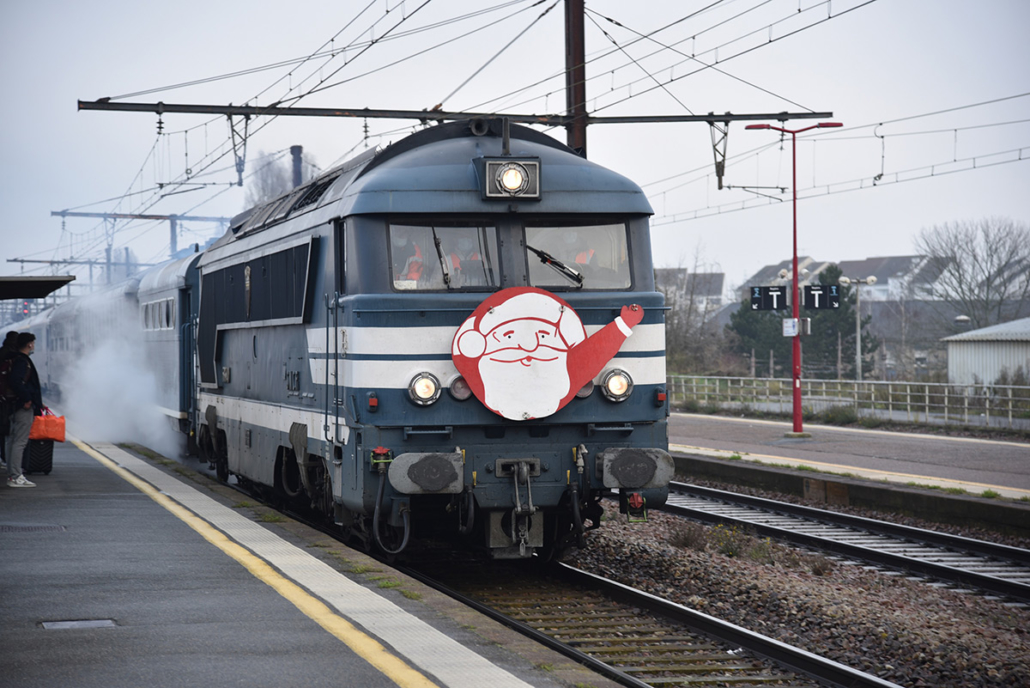 Train du Père Noël, 18 décembre 2021 - 141R840.com AAAATV-CVL
