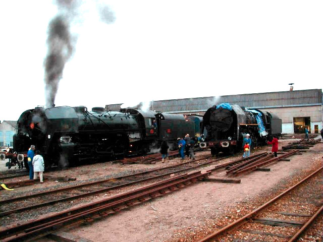 141R840-141R1199-EVEN-Les-Aubrais-13-10-2006-JLDelettre